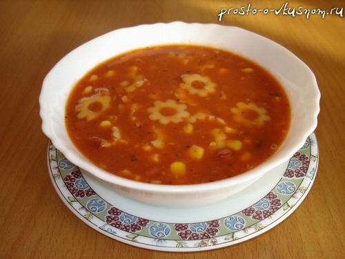 Томатный суп с фасолью на мексиканский мотив