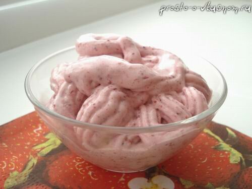 Мягкое мороженое - легкий освежающий десерт
